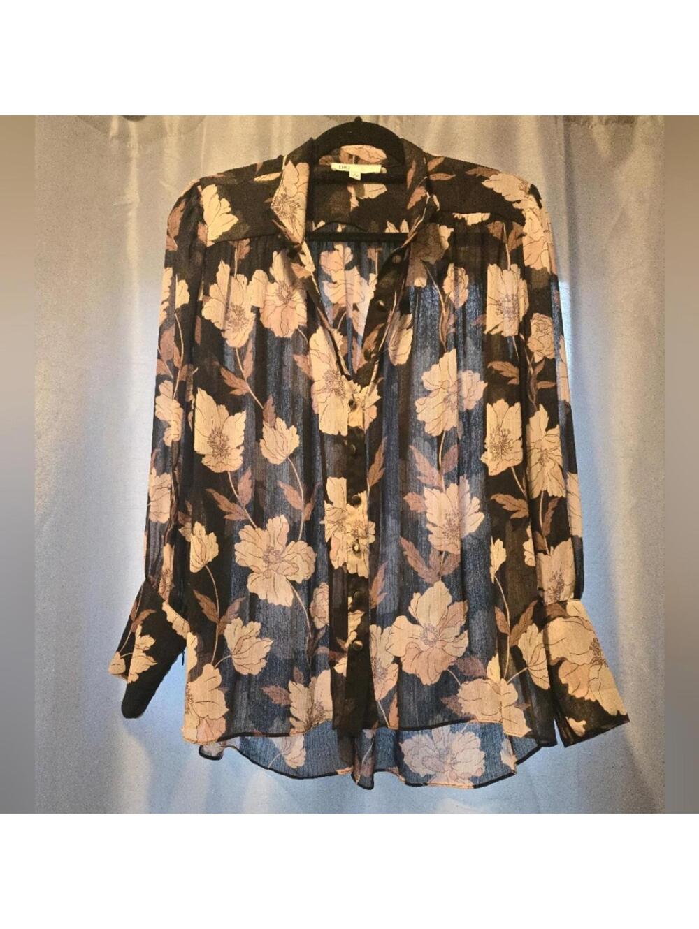 DR2 Floral Blouse